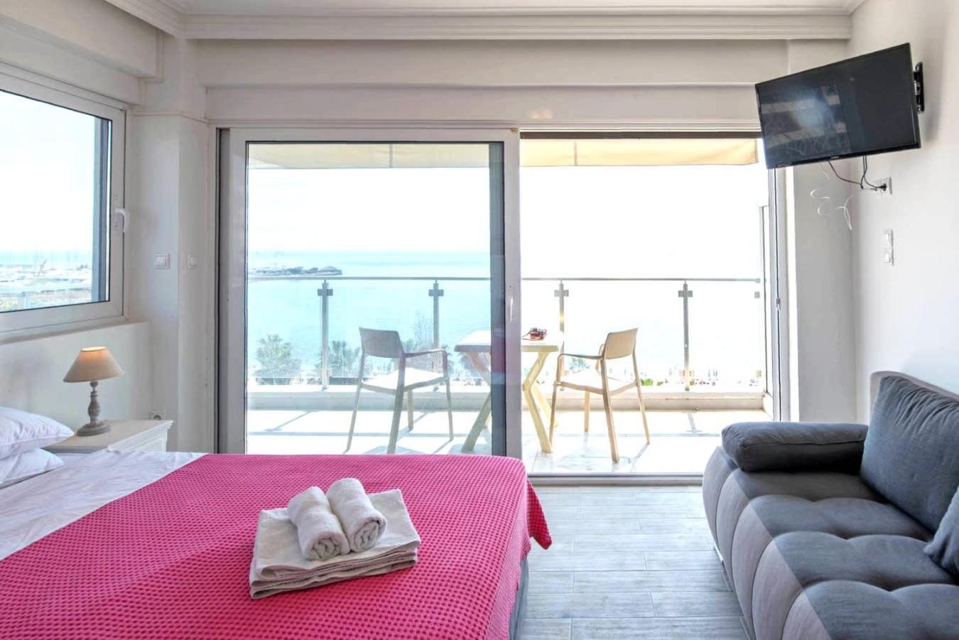 Breathtaking Seaview Studio In Athenian Riviera Экстерьер фото