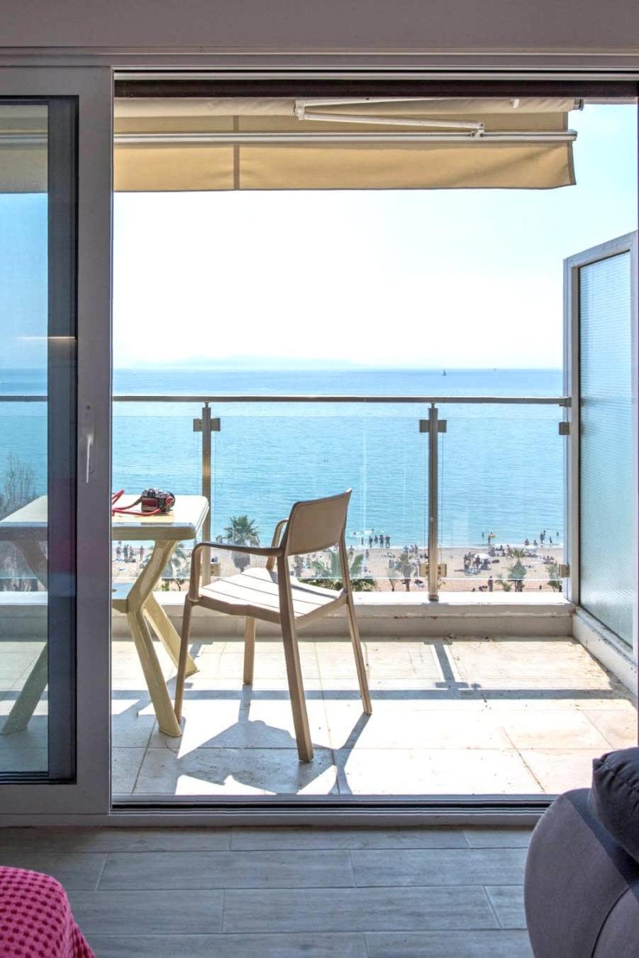 Breathtaking Seaview Studio In Athenian Riviera Экстерьер фото
