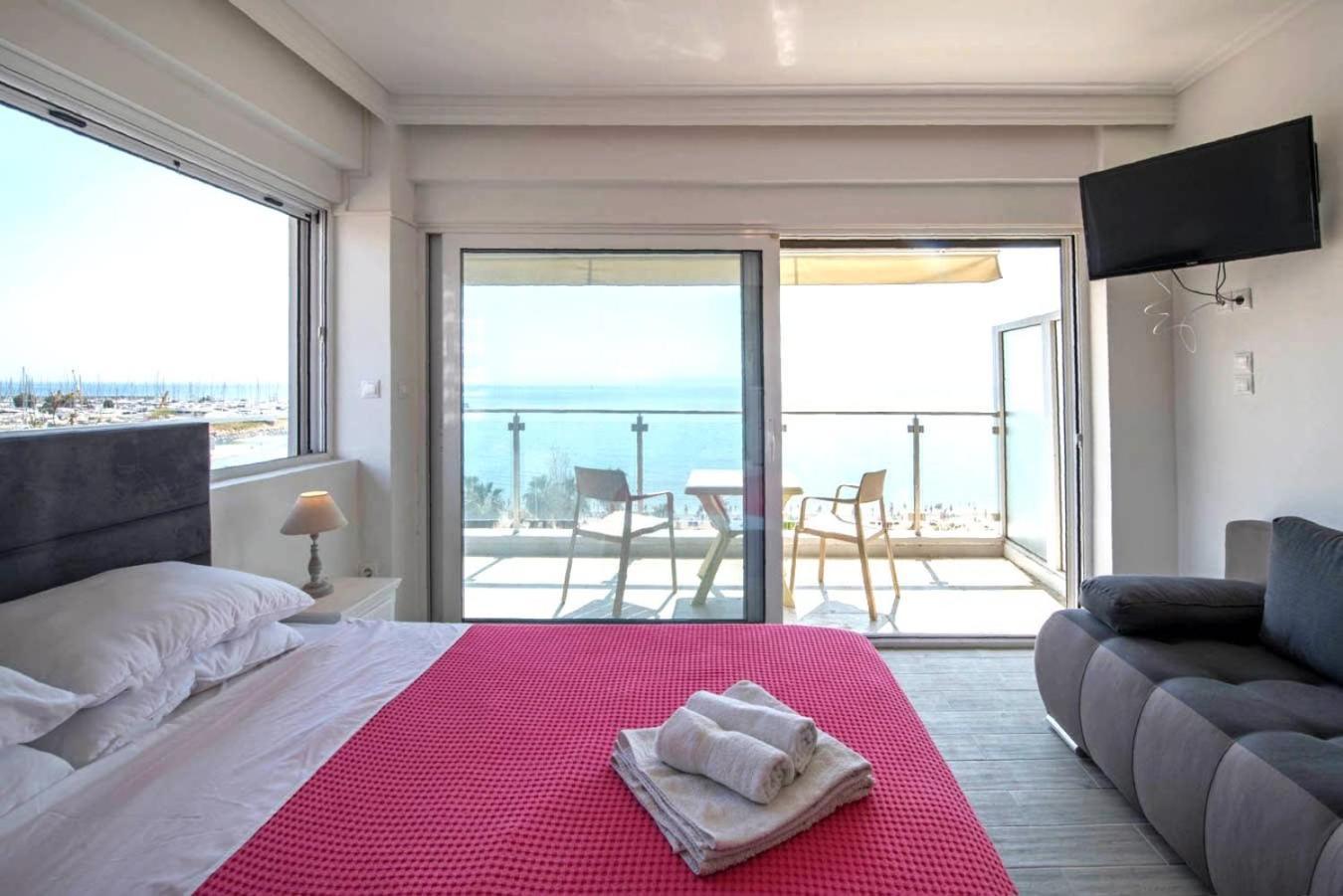 Breathtaking Seaview Studio In Athenian Riviera Экстерьер фото